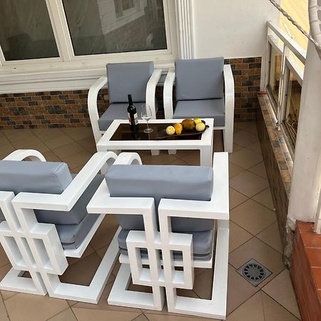 Appartement Altona Lomé Eksteriør bilde