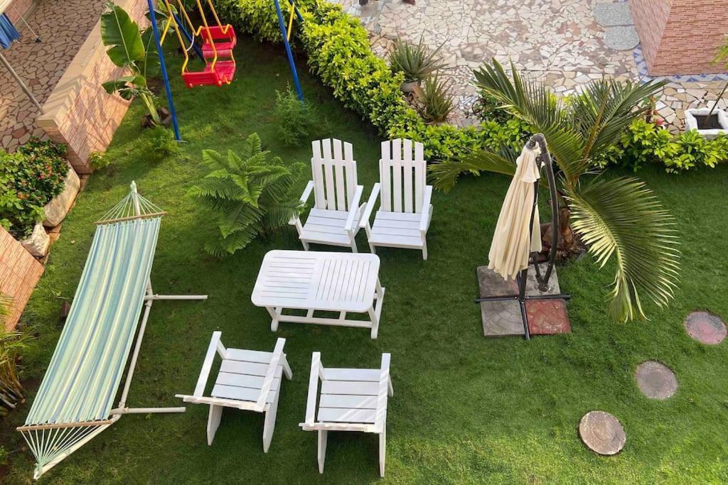 Appartement Altona Lomé Eksteriør bilde