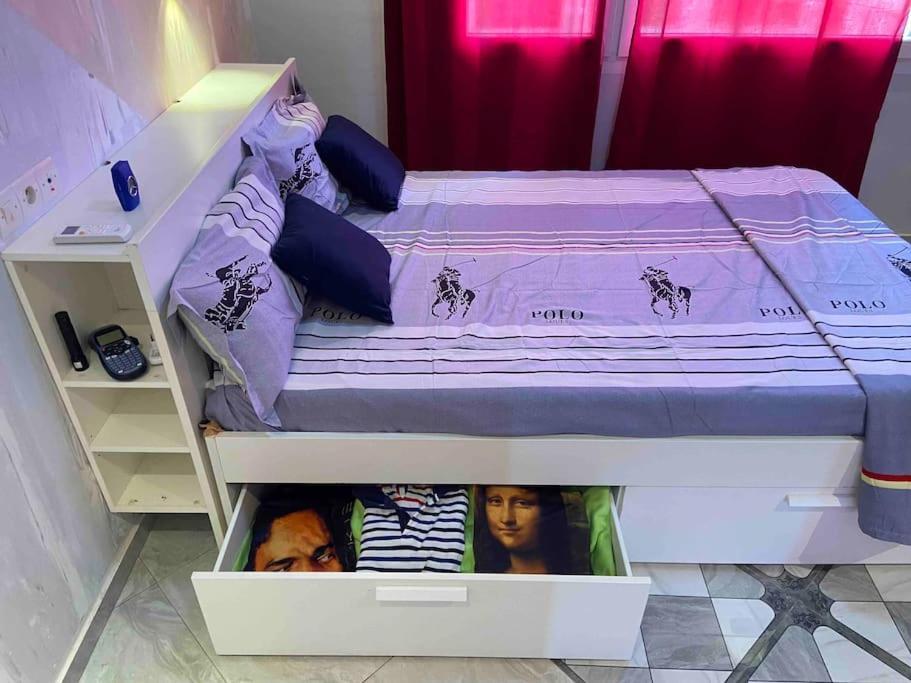 Appartement Altona Lomé Eksteriør bilde