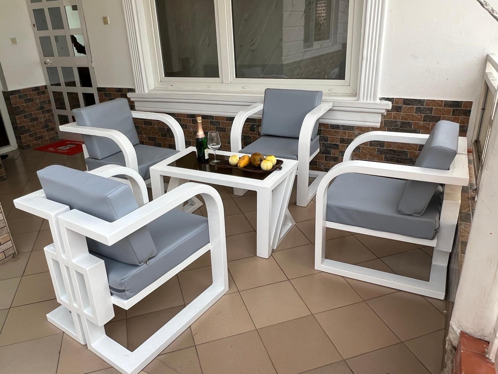 Appartement Altona Lomé Eksteriør bilde